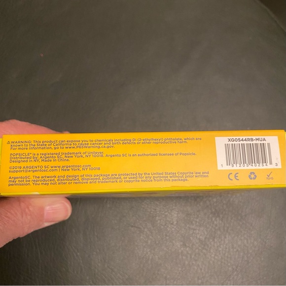 The Original Brand Popsicle Rainbow 🌈 playing cards & 4 Dice NIP w/storage box - Picture 3 of 3